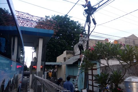 Network Telecommunication with Fiber Optic Services
